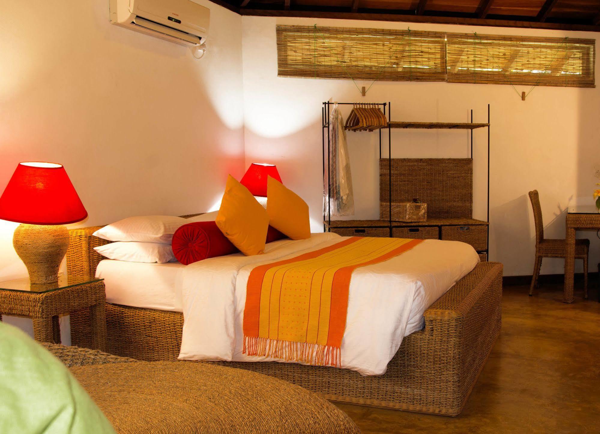 Athulya Villas Kandy Esterno foto