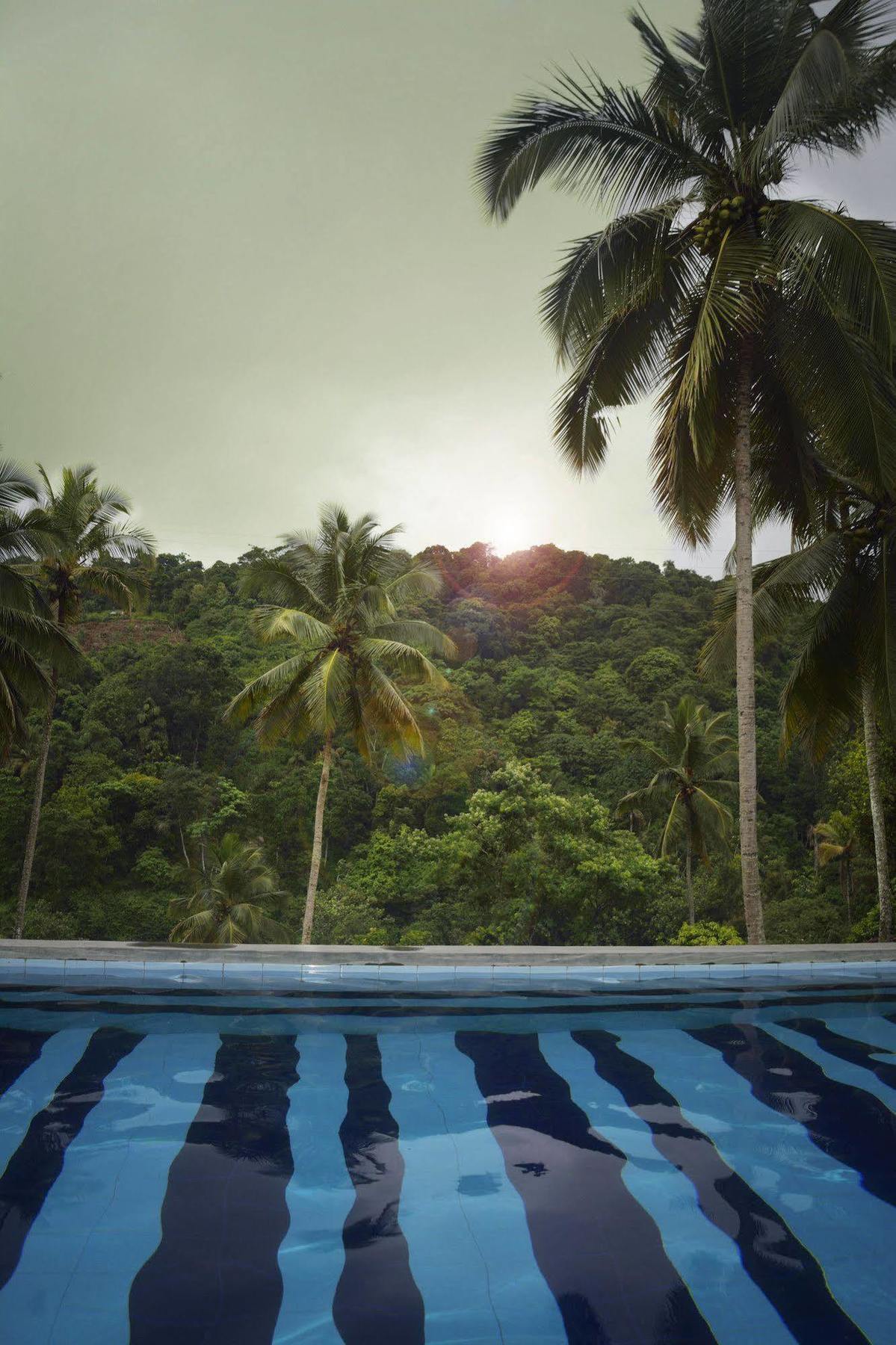 Athulya Villas Kandy Esterno foto